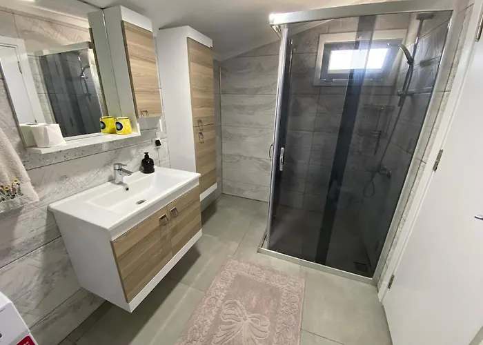 The Family * Kusadası